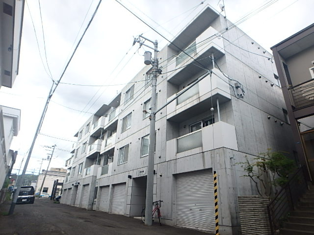 コムズ発寒