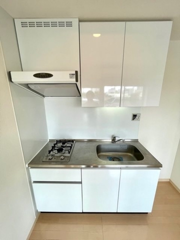 新品家具付きマンション西新宿18(KaGood東京)のキッチン
