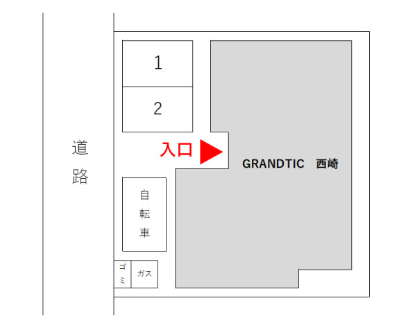 GRANDTIC 西崎の駐車場