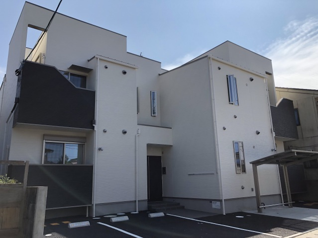 GRANDTIC 西崎