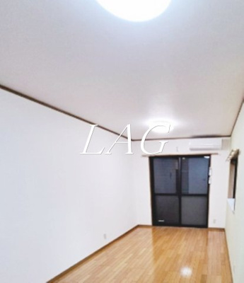 【居間・リビング】 | ハビタ不動前 | 洋室のお部屋です。