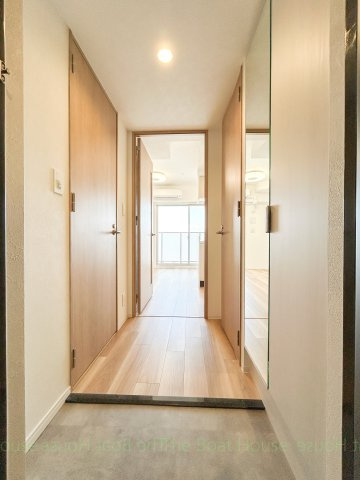 プレサンス吹上駅前エテルノ の玄関