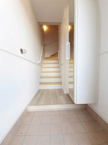 プレジオ福富の玄関|きれいな玄関です