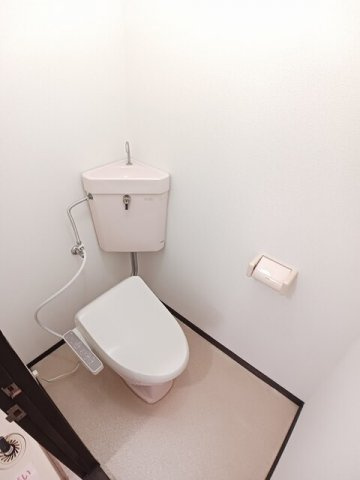 シティハイツ白石のトイレ|ゆったりとした空間のトイレです
