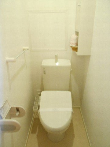 アリアキャメルⅡのトイレ|清潔感のあるトイレです