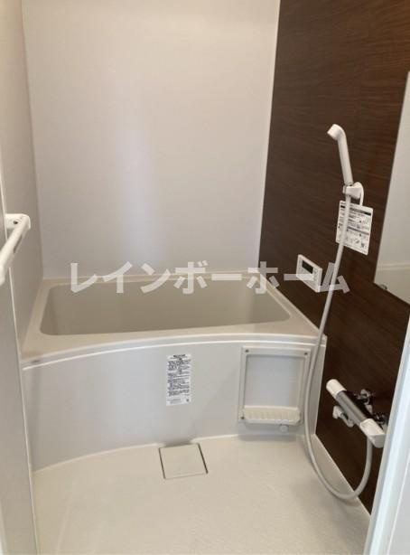 リーブルファイン中央区本町西の浴室