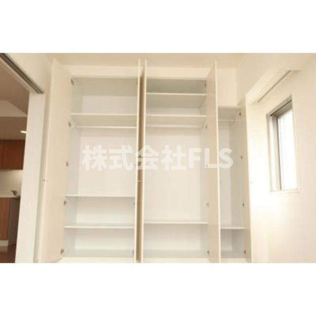 港区南麻布１丁目の賃貸マンションの収納