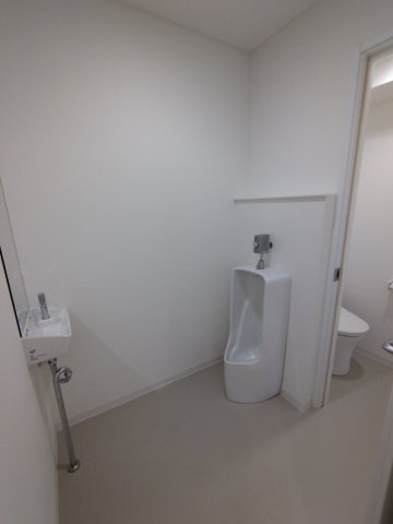 日宝茅場町ビルのトイレ|※別区画の写真です