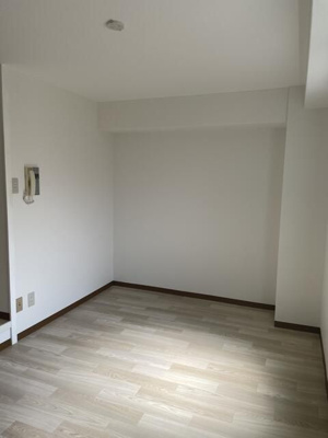 【居間・リビング】 | レザン池尻
