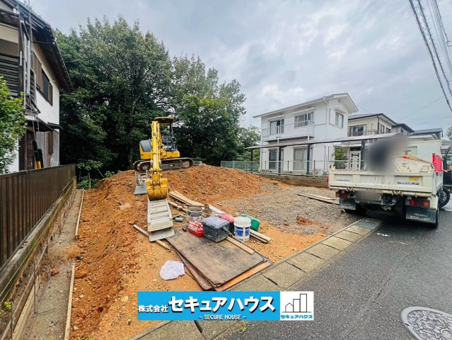 【同施工物件ご案内可能】みよし市福谷町　全1棟の外観|【現地外観写真】
◆未完成物件のため同施工物件ご案内可能！
◆駐車3台可能！オプション工事でカーポート設置などいかがでしょうか。その他にも、フェンスなどの「オプション工事」もご提案いたします♪　　　　