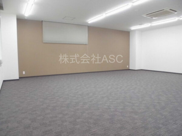 TENZAN&UENO BLDGの内装