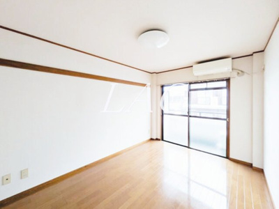 【居間・リビング】 | ペナテス大岡山 | 洋室のお部屋です。