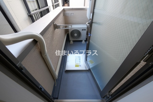 F asecia 城北公園通のバルコニー