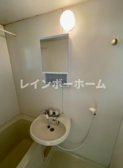 エムブレム カトリエームの洗面所