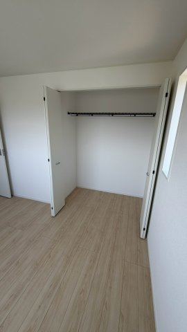 丸亀市今津町　新築戸建の洋室