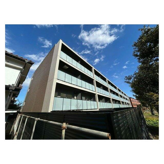 【外観】 | ラフィスタ鷺ノ宮 | 鉄筋コンクリート造のがっちりとした建物。