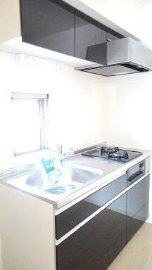 横浜市中区麦田町１丁目の賃貸マンションのキッチン