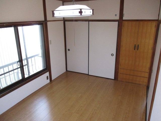 座間市ひばりが丘２丁目住宅