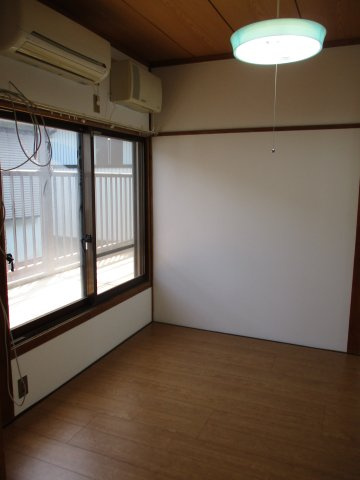 座間市ひばりが丘２丁目住宅