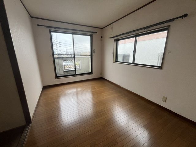 【中古】ふじみ野市丸山中古住宅の洋室