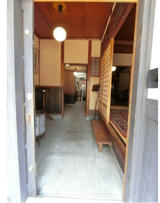 石薬師町貸店舗事務所