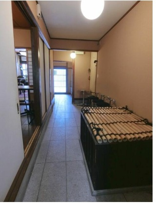石薬師町貸店舗事務所