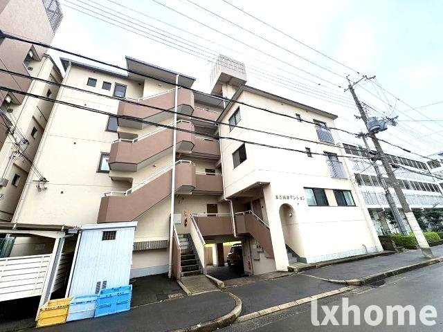 摂津第5マンションのエントランス|清潔なエントランスです