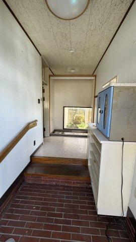 OC物件！宮城県大崎市三本木字南町　中古戸建の玄関