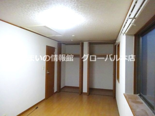 川口市峯住宅の発電・温水設備
