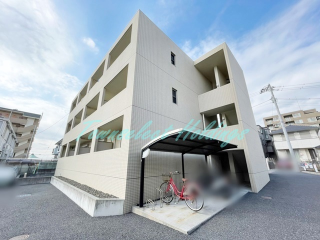 茅ヶ崎市十間坂２丁目の賃貸マンションの外観|鉄筋コンクリートマンションで防音面も安心♪