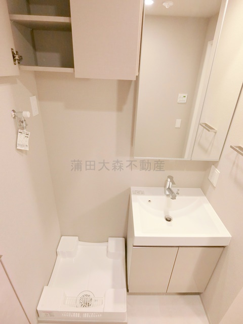 プラウドフラット西蒲田の洗面所|独立洗面台　洗濯機置き場　洗面脱衣所