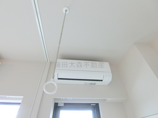 プラウドフラット西蒲田の設備|エアコン　室内物干し器具
