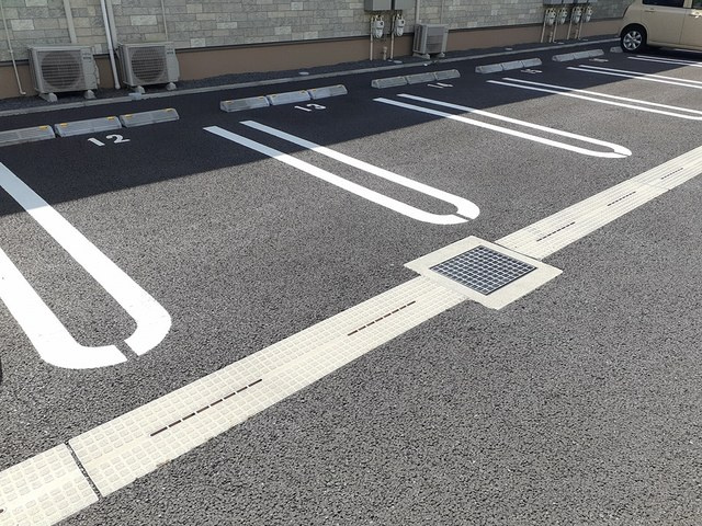 ラ・グラシューズⅢの駐車場|駐車場
