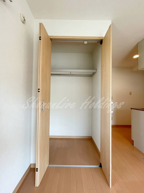 藤沢市羽鳥４丁目の賃貸マンションの収納