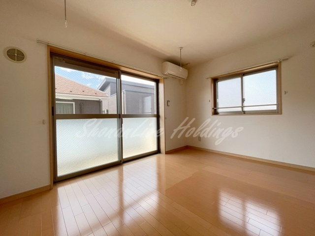 藤沢市羽鳥４丁目の賃貸マンションの居間・リビング