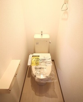 コンフィデンス東大宮Cのトイレ