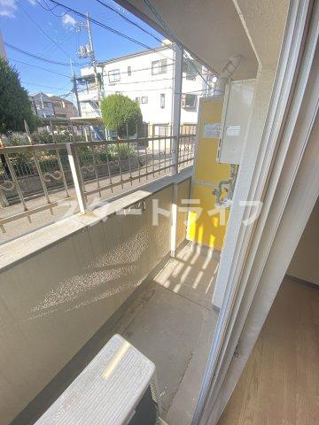 大阪市東淀川区東中島５丁目の賃貸マンションのバルコニー