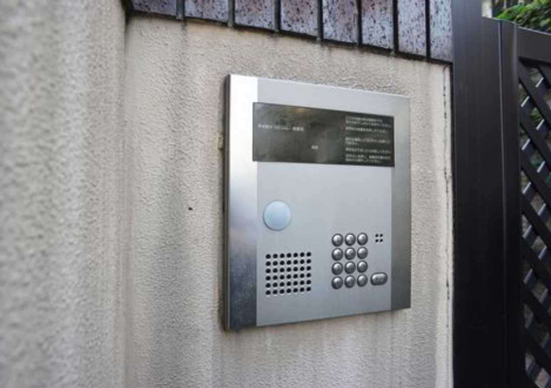 恵比寿ハイムヒロ　南向き　シャーメゾン　オートロックのセキュリティ