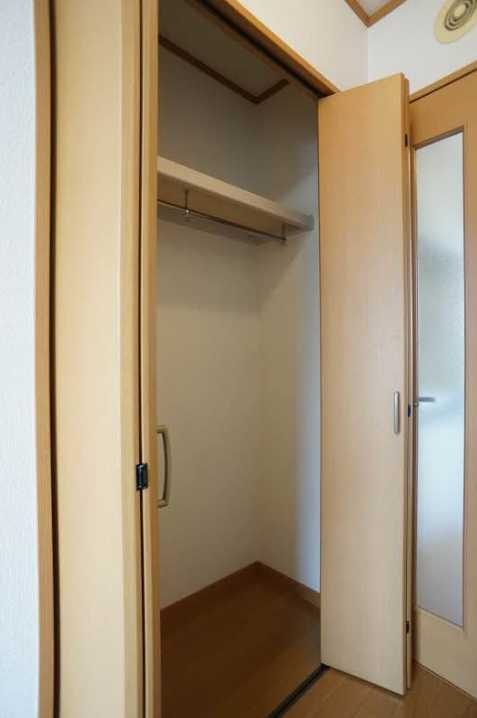 恵比寿ハイムヒロ　南向き　シャーメゾン　オートロックの収納