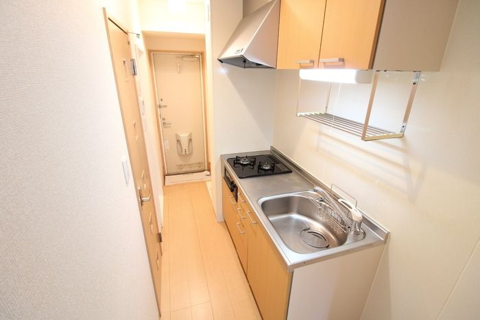 クレスト西戸部の玄関