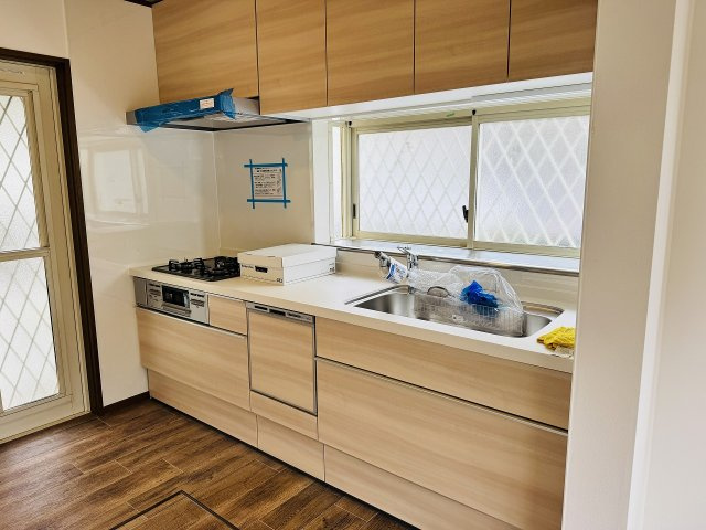 八王子市　横川町　中古戸建てのキッチン|～新規交換済、使い勝手の良いシステムキッチン～