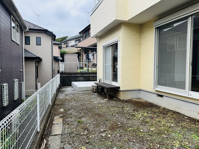 八王子市　横川町　中古戸建ての庭|～ガーデニングなども楽しめる庭付き～