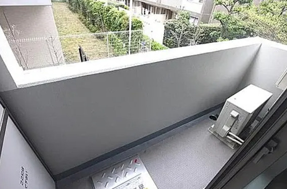 エスぺルーモ新桜町のバルコニー