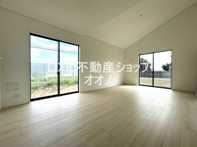 【居間・リビング】 | 加須市水深新築全2棟　1号棟