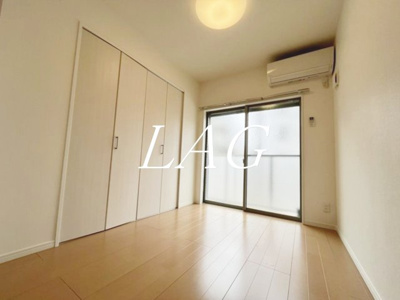 【居間・リビング】 | グランドソレイユ新検見川Ⅰ | 洋室のお部屋です。