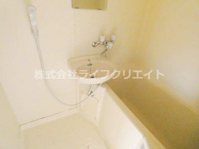 共立リライアンス豊田B棟の浴室