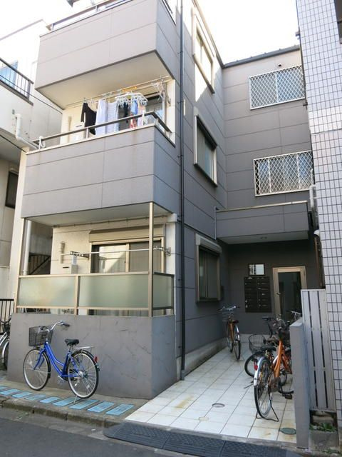 エクサル向島の外観