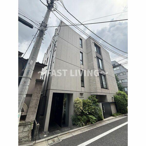 LAPiS本駒込の外観