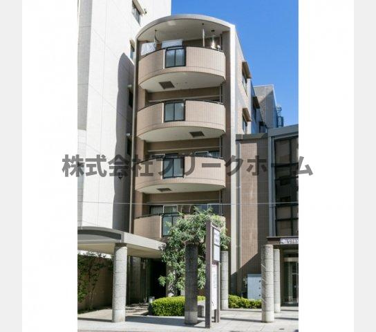 三鷹市下連雀４丁目の賃貸マンションの外観