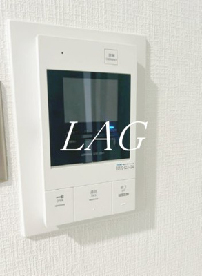 【設備】 | サンヒルズ用賀 | モニター付きインターホンです。